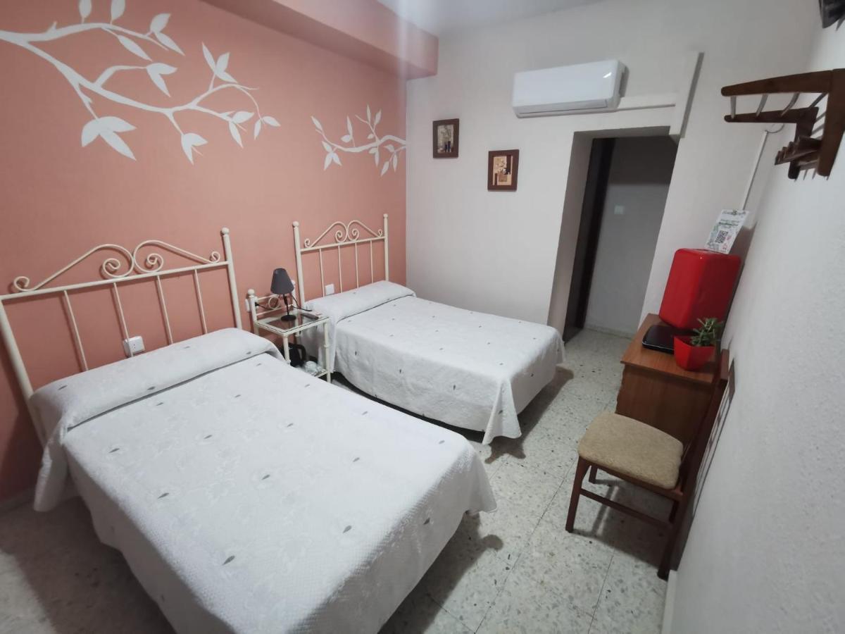 Hostal Senero Mérida Zewnętrze zdjęcie