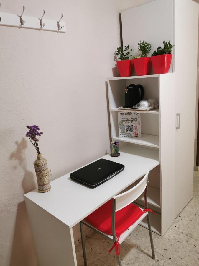Hostal Senero Mérida Zewnętrze zdjęcie
