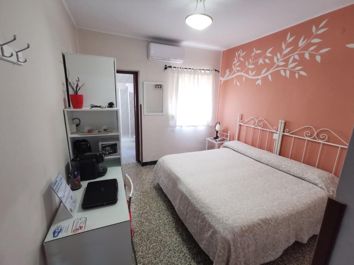 Hostal Senero Mérida Zewnętrze zdjęcie